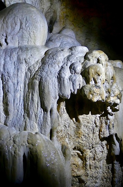Free Stalactite Cave photo and picture