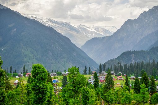 Free Mountains Valley photo and picture