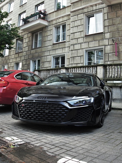 Free Audi R8 V10 Audi photo and picture