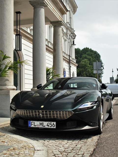 Free Car Luxury photo and picture