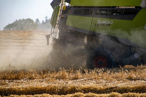Free Harvest Combine Harvester photo and picture