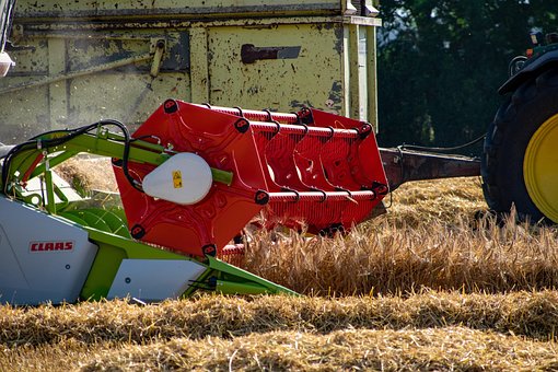 Free Harvest Combine Harvester photo and picture