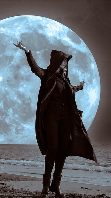 Free woman moon dance illustration
