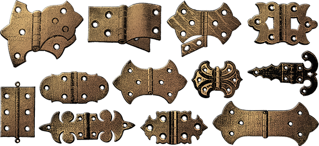 Free hinge closures rusty illustration