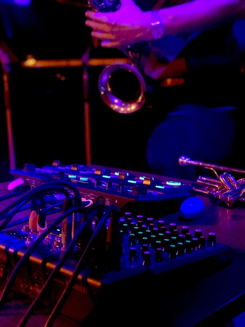 Free Live Music Mixer photo and picture