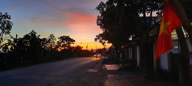 Free Sunset Home photo and picture