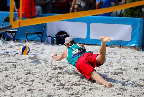Beach Volleyball, Spieler, Hechtbagger