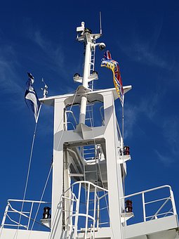 Free Mast Ship illustration and picture