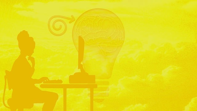 Free woman computer yellow illustration