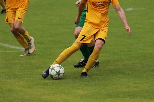 フットボール, サッカー, プレイヤー, フィールド, マッチ, 玉, 対戦相手
