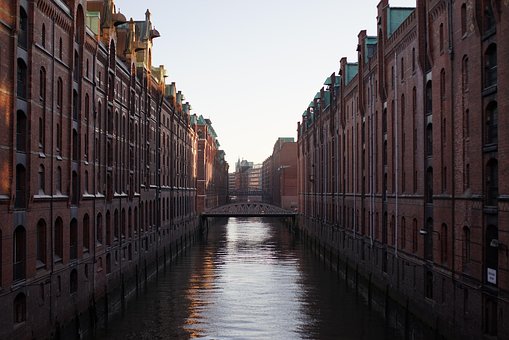 Free Hamburg Canal photo and picture