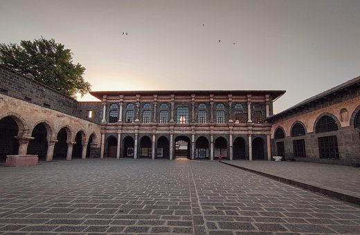 Free Panoramic Cami photo and picture