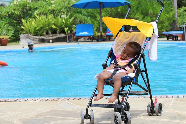 Baby, Am Pool, Nickerchen, Schlafen