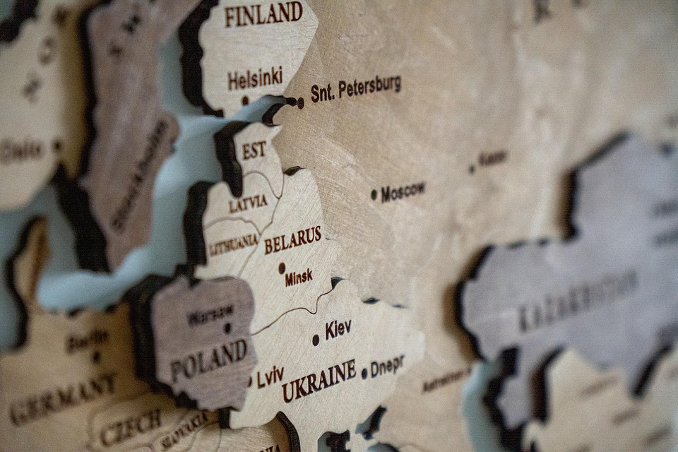 Top Startup Grants & Funds in Europe, UK, and Australia (2025)
