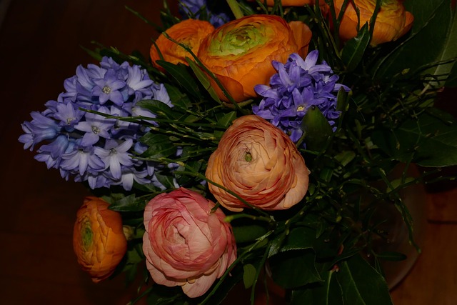 Free Bunch Of Flowers Ranunkeln photo and picture