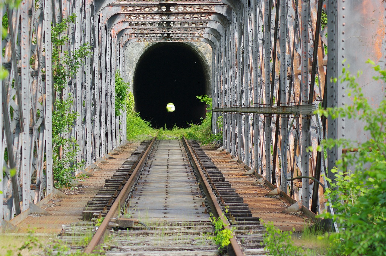 Rail - free online jigsaw puzzle photo