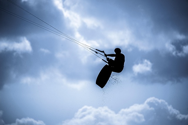 Free Kitesurfing Surfer photo and picture