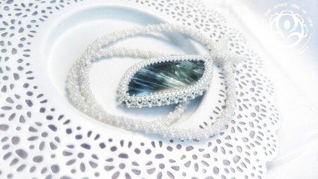 Free Jewellery White photo and picture