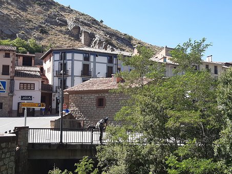 Free Pueblo Paisaje photo and picture