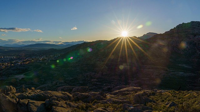 Free Sunlight Mountains photo and picture