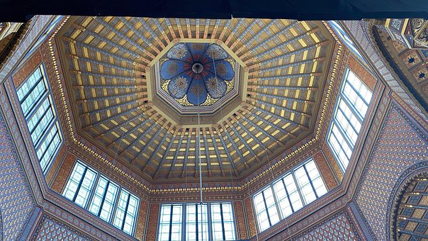 Free Synagogue Rumbach photo and picture