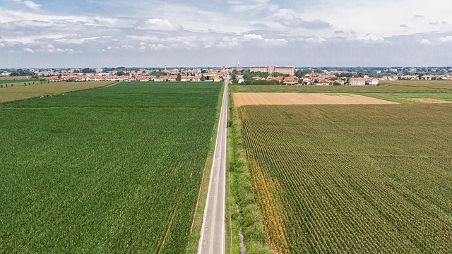 Free Countryside Fields photo and picture