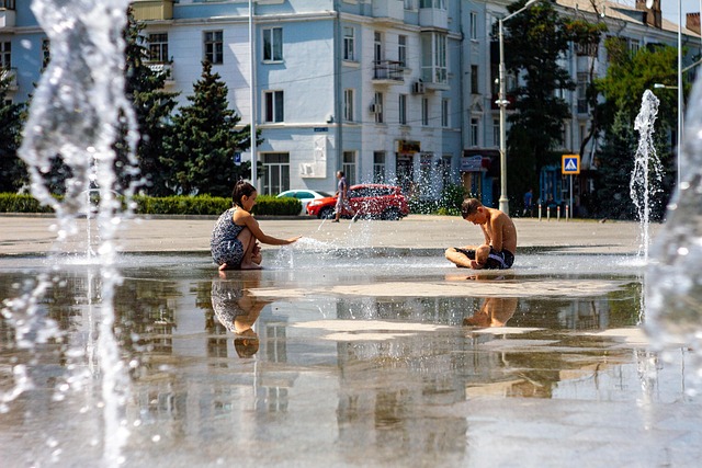 Free Fountain Children photo and picture