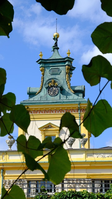 Free Wilanów Palace Wilanów Castle photo and picture