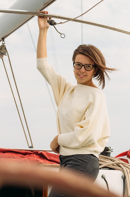 Free Woman Model photo and picture