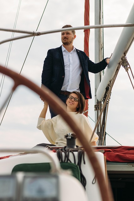 Free Pair Ship photo and picture