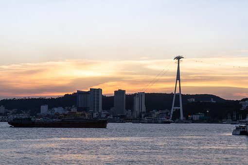 Free Ship Port photo and picture