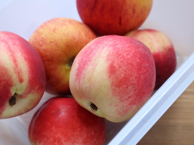 Free Peaches Apples photo and picture