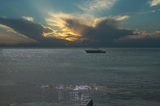 Free Caribbean Boat photo and picture