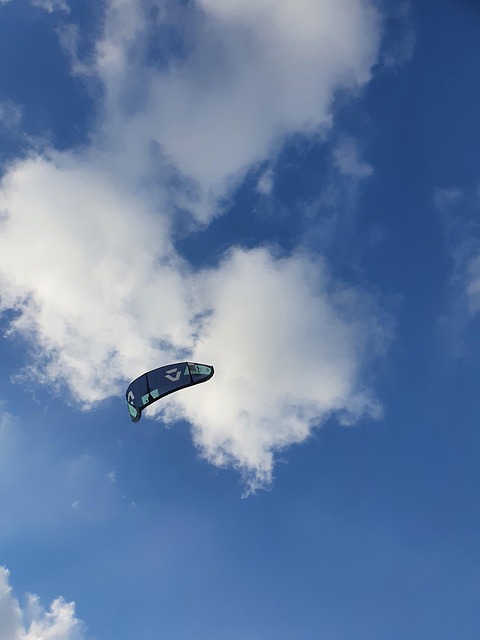 Free Parachute Sky photo and picture