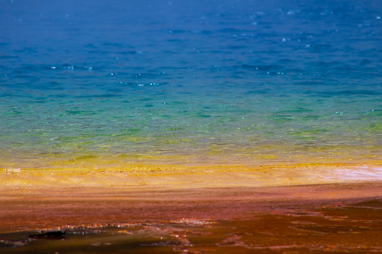 Hot Spring - free online jigsaw puzzle photo