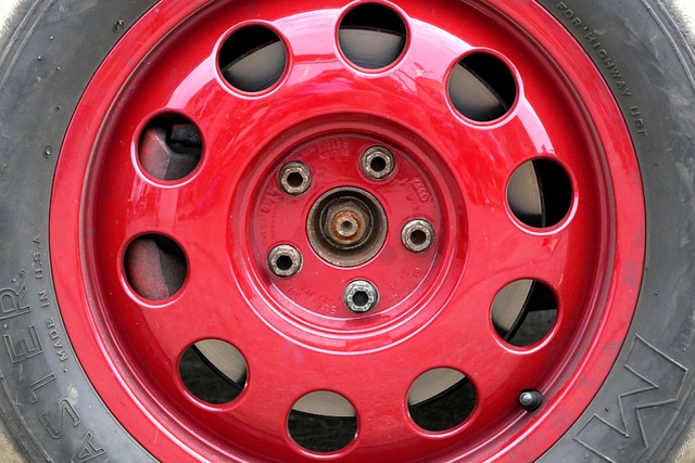Free Rim Wheel photo and picture