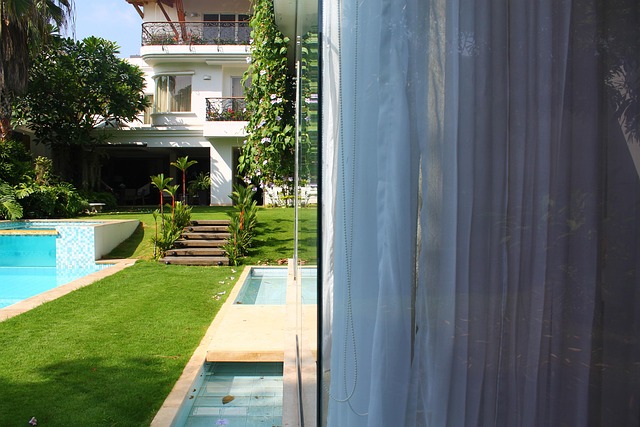 Free Glass Decoration photo and picture