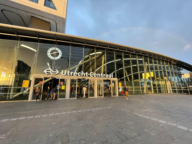 Free Station Utrecht photo and picture