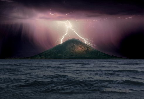 Raio, Vulcão, Oceano, Tempestade