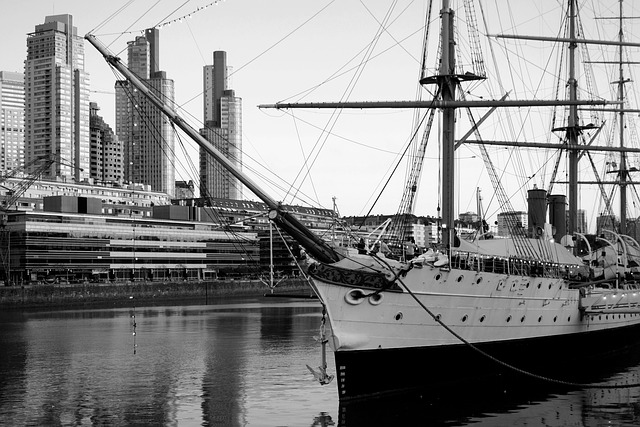 Free Ship Port photo and picture