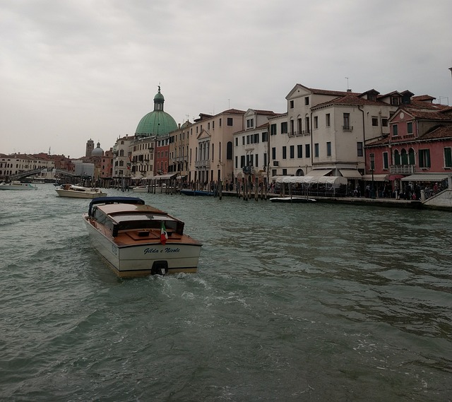 Free Venezia Venice photo and picture