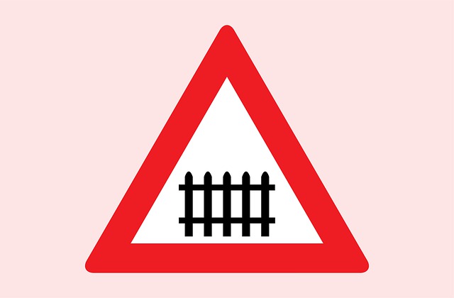Free level crossing barriers illustration