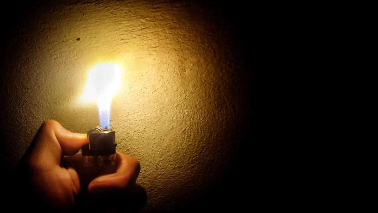 Mano Api Fuego Mano Pembawa Acara - Foto gratis di Pixabay - Pixabay