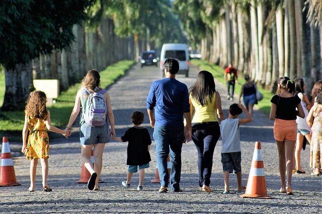 Free Family Travel photo and picture