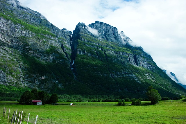 Free Mountains Norway photo and picture
