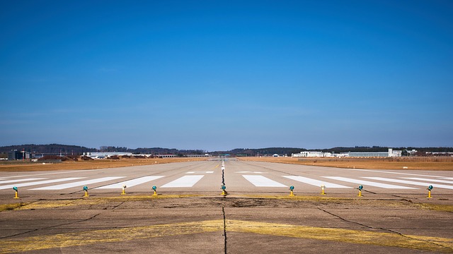 Flughafen, Landebahn, Startbahn, Himmel