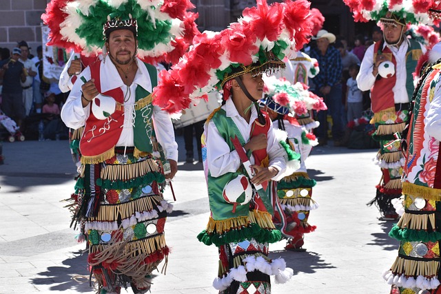 Free Dancing Mexico photo and picture