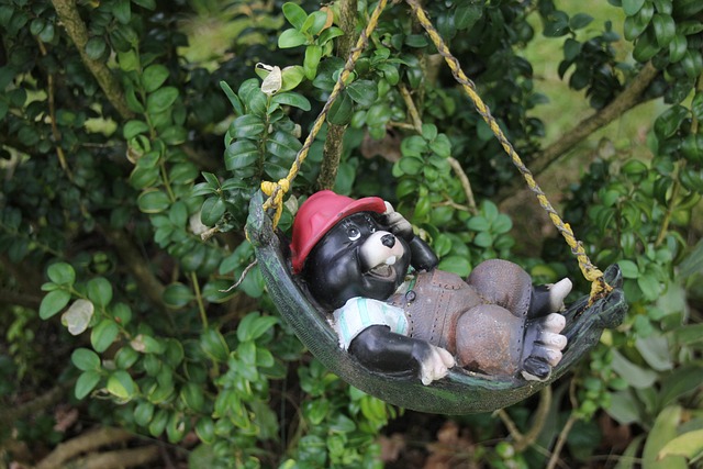 Free Figure Garden photo and picture