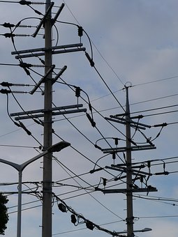 Utilitate Pol, Stâlp De Electricitate