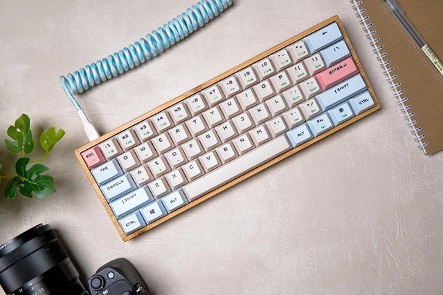 Free Mechanical Keyboard Retro photo and picture